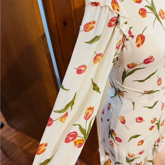 REfORMATION women dress quest Tulip - Picture 6 of 9